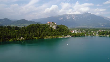 eslovenia hermosa naturaleza - lago bled.