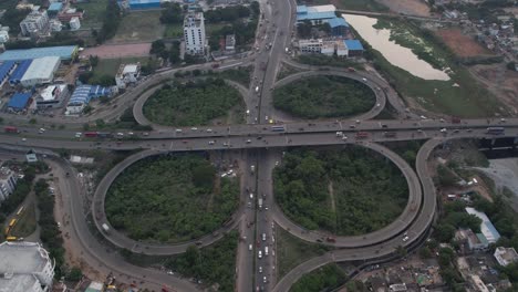 this video shows the chennai-madras flyover's cloverleaf structure in motion