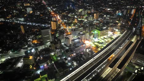 Paisaje-Urbano-Nocturno-De-Hamamatsu-Desde-El-Hotel-Del-Piso-40-Del-Nivel-De-La-Ciudad-De-Okura-Por-La-Noche