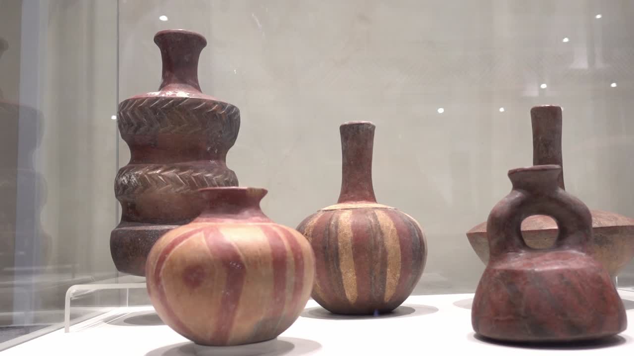 piezas de arcilla y cerámica del período prehispánico en méxico