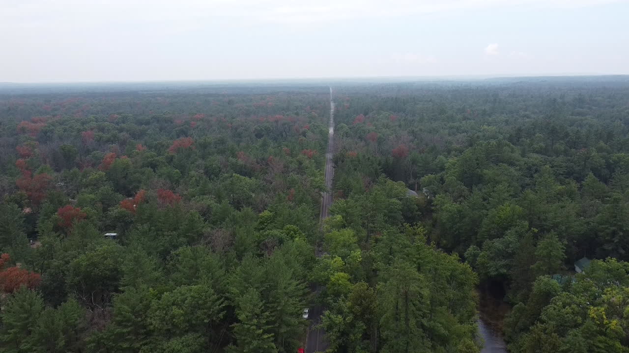 condado de lake michigan baldwin michigan imágenes aéreas de drones del río