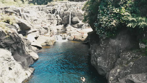 aerial: mclarens falls bridge jumping