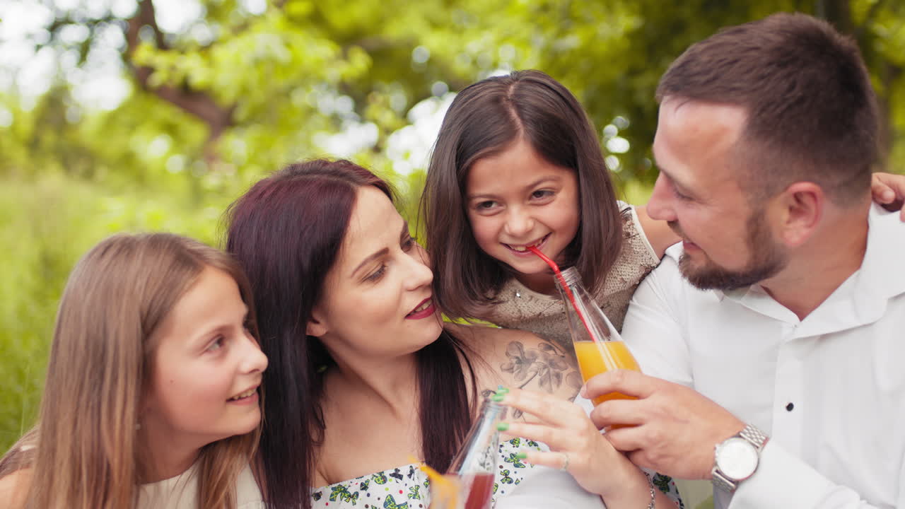 picnic familiar en el parque