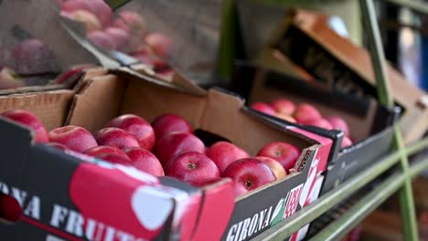 get yourself some fresh apples, london, united kingdom