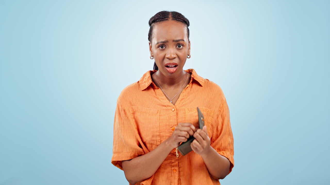 Empty wallet, broke and poor with black woman