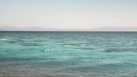 Schönes-Klares-Wasser-In-Dahab-ägypten