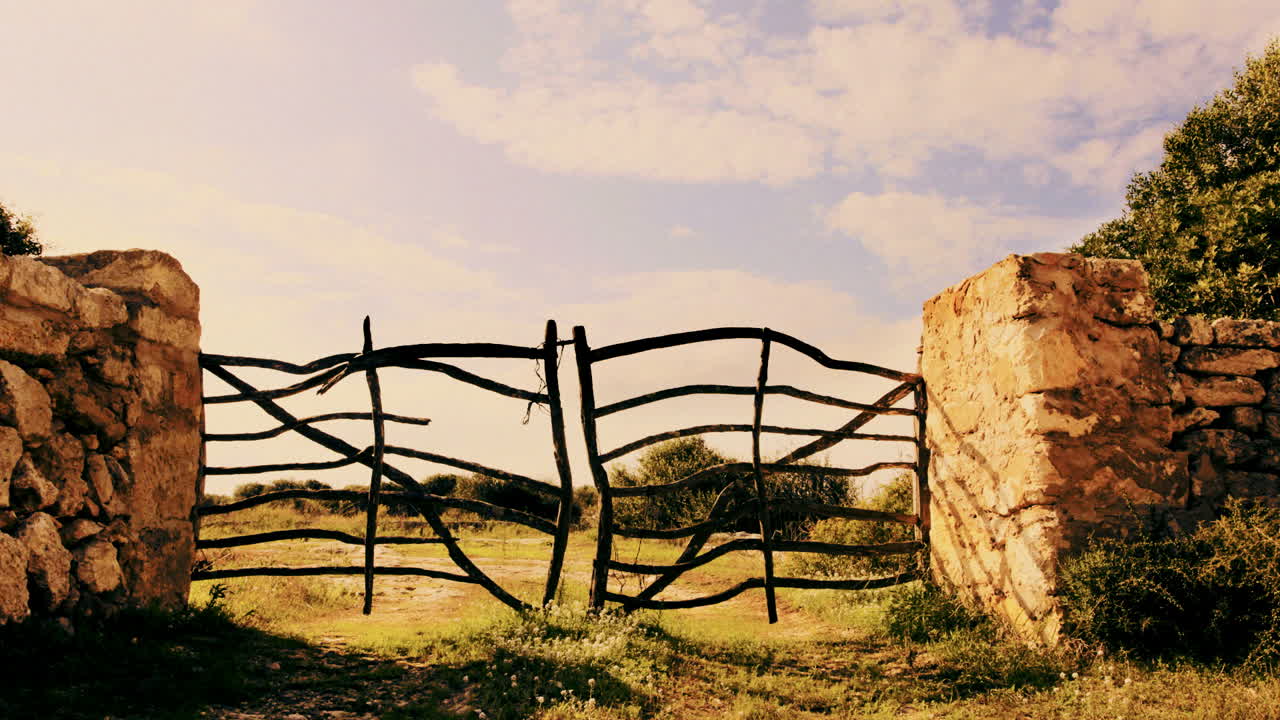 Farm Gate 02