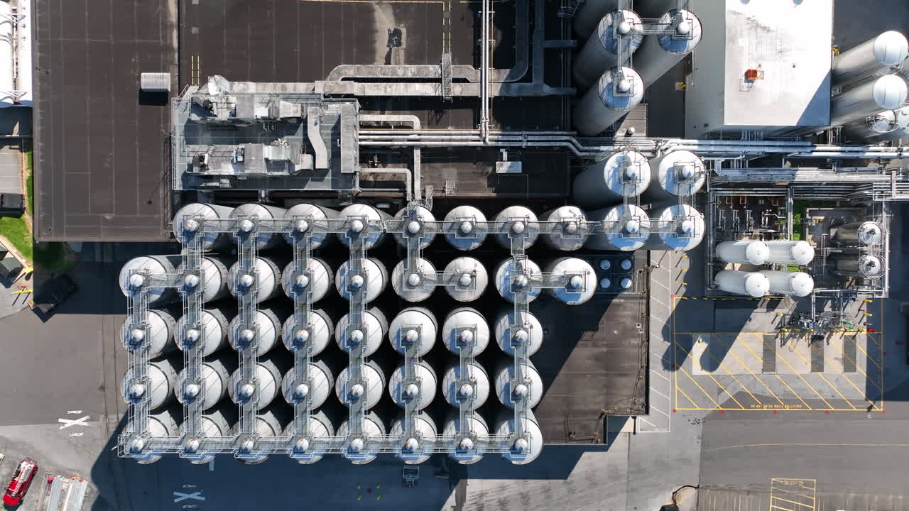 미국 양조장 공장의 하향식 공중