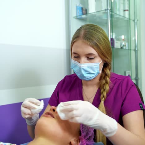 girl at beauty health clinic