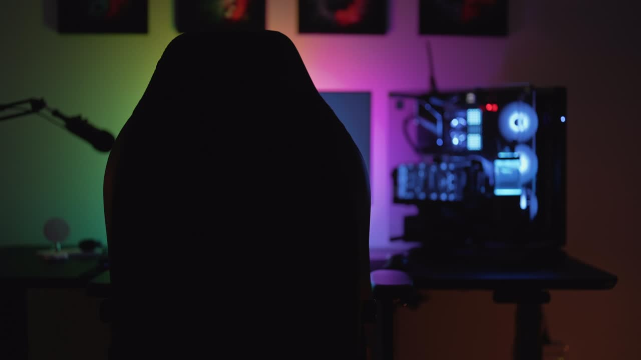 Streaming and Gaming Home Studio with Professional Microphone