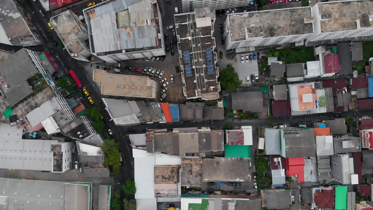 앞으로 나아가세요.