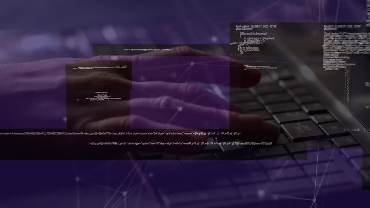 animación del procesamiento de datos sobre una mujer usando una computadora portátil