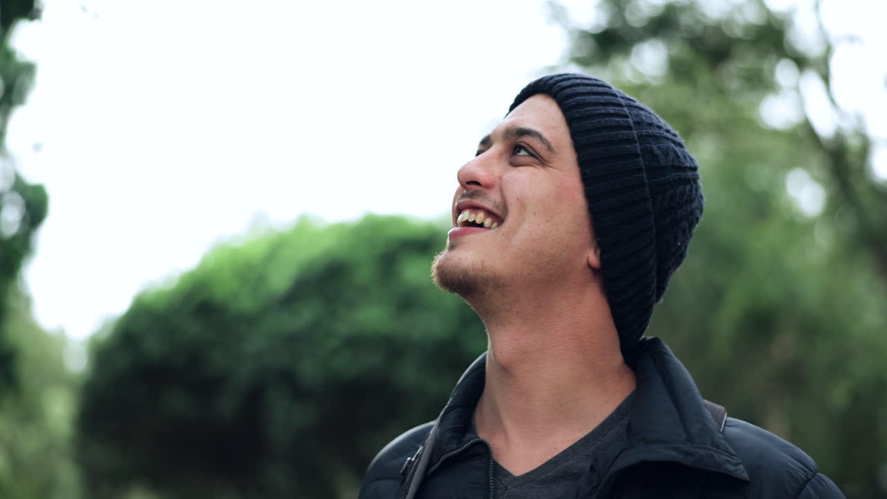 트레킹에서 볼 수 있는 하이킹, 인간과 자유