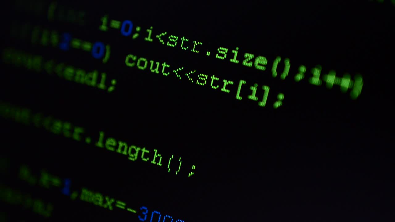 Zdrojový kód na obrazovce monitoru. Záběr textu počítačového programu.