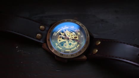 cerrar el lapso de tiempo de un reloj de pulsera steampunk