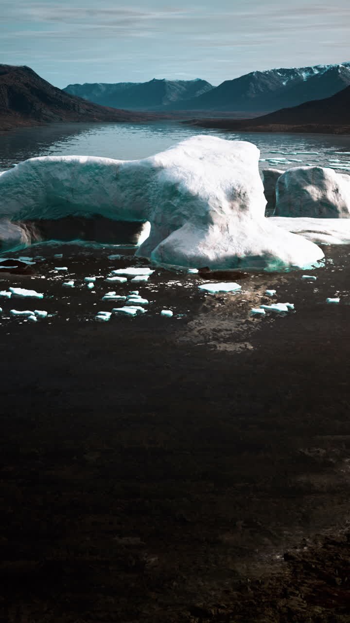 Iceberg in a glacial lake