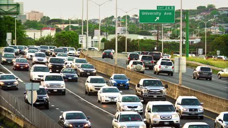 Morgenverkehr-Auf-Der-Autobahn-H1-In-Honolulu-Hawaii