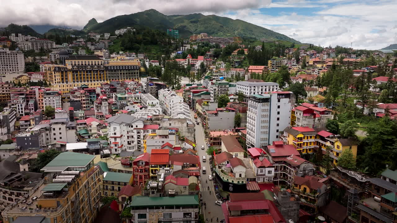 베트남 북서부 라오카이에 있는 사파 시의 공중 촬영