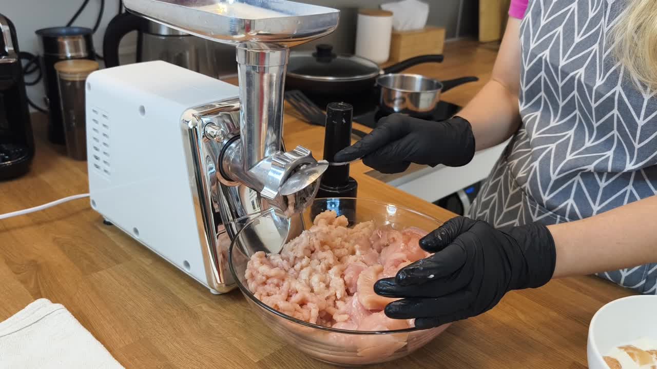 el pollo picado para una receta