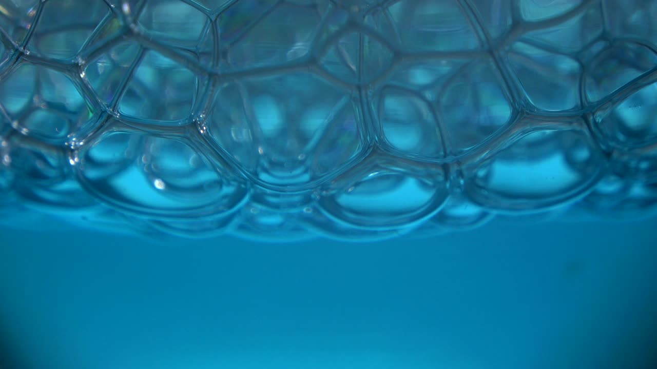 공기 거품, 비누 거품, 물의 표면 긴장, 무지개, 눈부신 비누 거룩, 다채로운 빛 반사, 비디오 효과, 배경, 4k