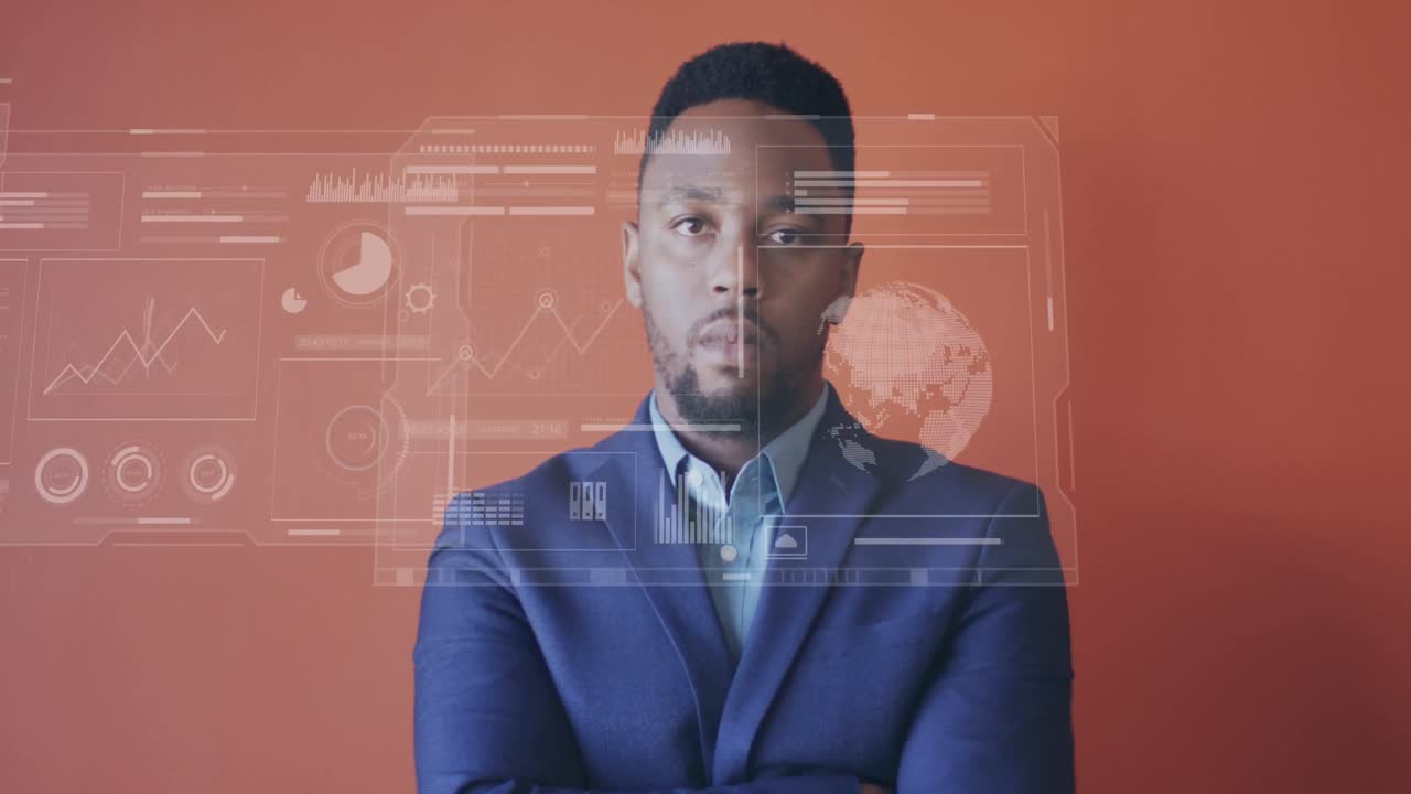 animación del procesamiento de datos financieros sobre hombre de negocios biracial