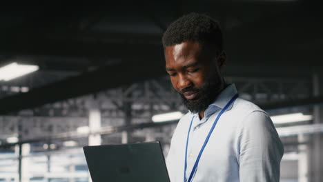 it experts on data center industrial platform pleased by neural network outputs