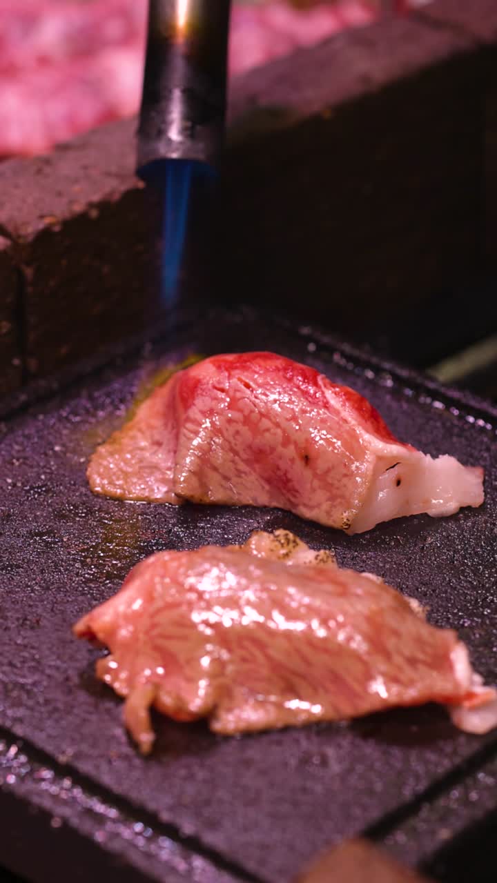 스테이크를 조리하는 시간 간격