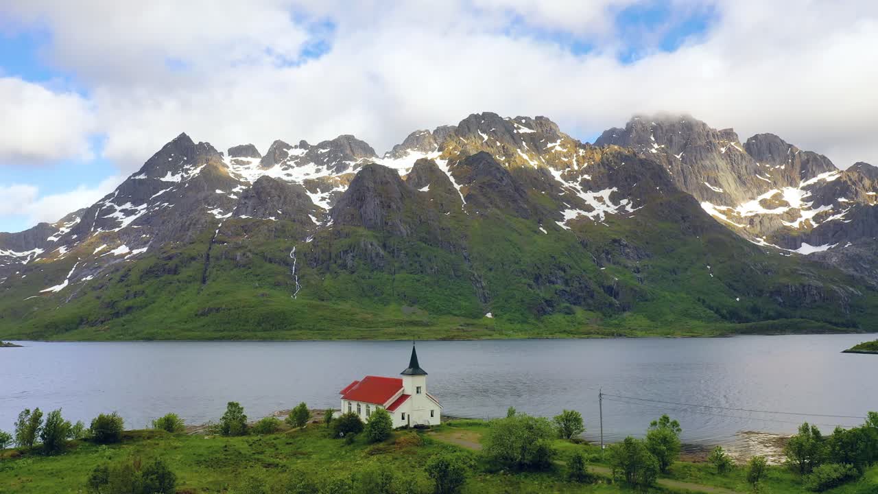imágenes aéreas de la hermosa naturaleza de noruega