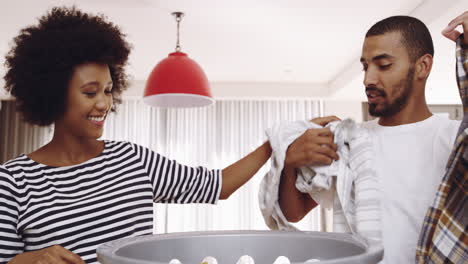 Doing-chores-together-as-a-couple