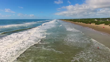 Mar-De-Ajo-Strand,-Argentinien