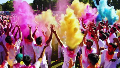 celebración del holi
