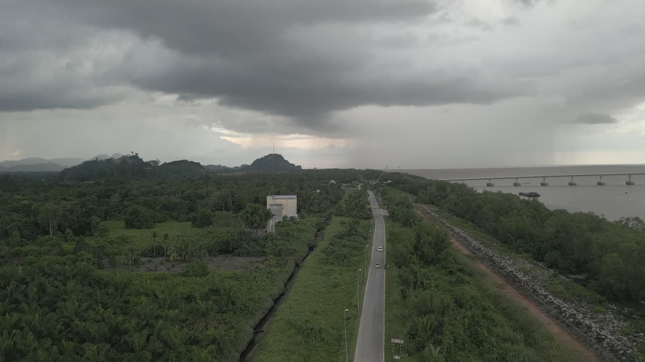 The ferry service across Batang Lupar in Sarawak, specifically the Triso ferry, is a key crossing point on the coastal road network, connecting areas like Sebuyau and Triso