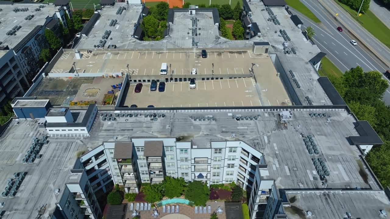 Swimming Pool At The Lookout O4W, Apartment Complex in Atlanta, Georgia, USA. - aerial shot