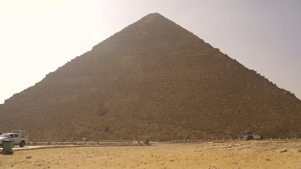 Pyramidy v Gíze