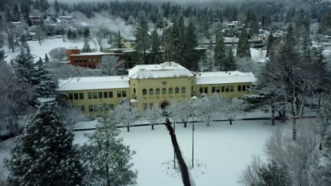 Ashland,-Oregon,-USA,-Winter-2023