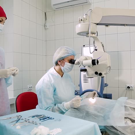 paciente en la sala de operaciones