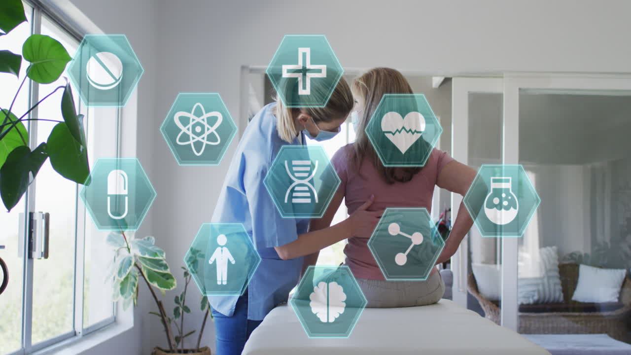 고령 백인 여성과 간호사가 운동하는 의료 아이콘의 애니메이션