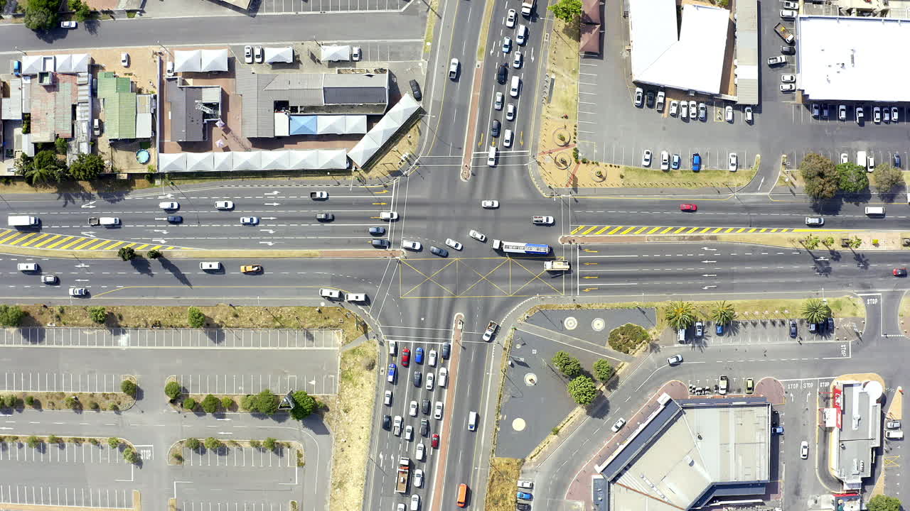 더 빨리 움직일수록, 더 빨리 성장할 수 있습니다.