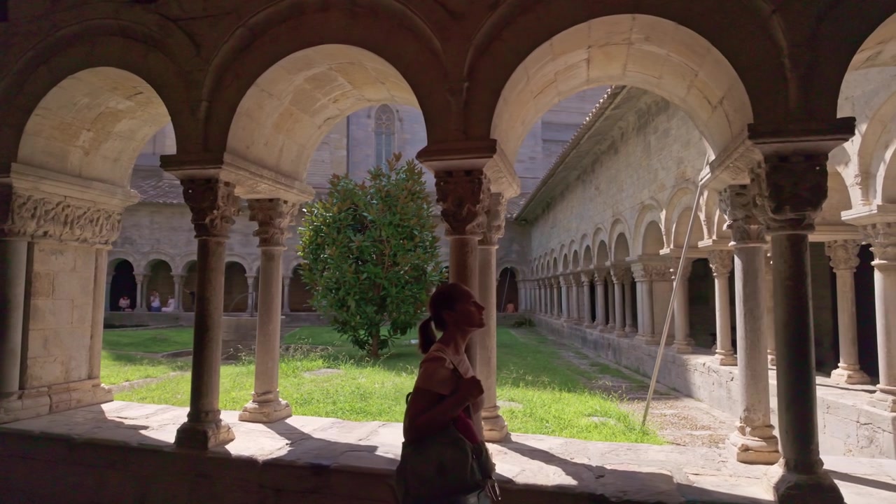 Girona, Spagna, 20 agosto 2025, chiostro della Cattedrale di Girona