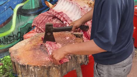 butchering pork ribs