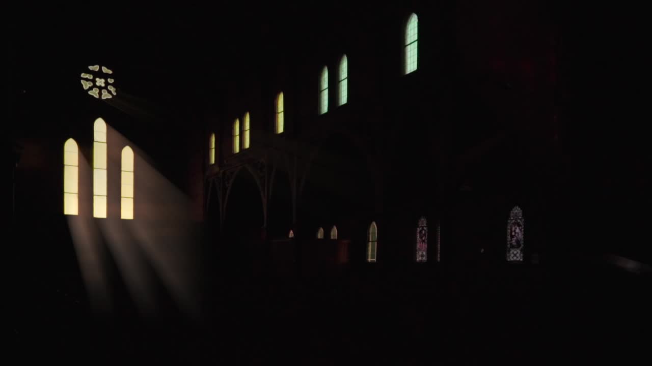 오클랜드 메인 백 윈도우의 timelapse_church.mp4