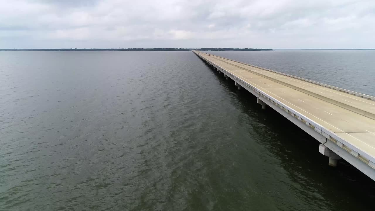 vuelo aéreo sobre el lago tawakoni en texas