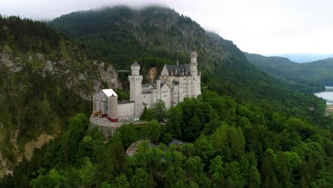 neuschwanstein castle bavarian alps germany