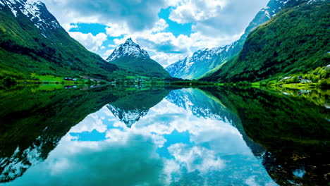 Wunderschöne-Natur-Norwegen.