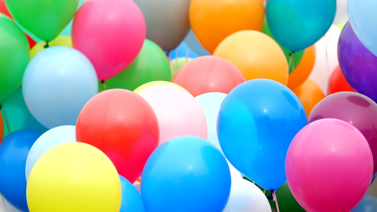 globos de helio de colores