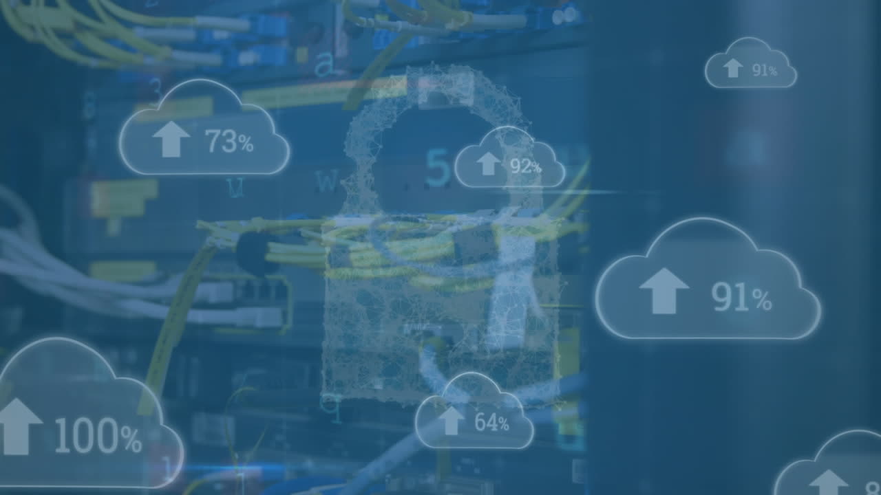 보안 잠금의 애니메이션, 컴퓨터 서버에 대한 증가하는 비율로 클라우드 아이콘