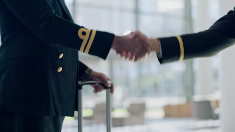 Pilot,-handshake-and-person-with-welcome