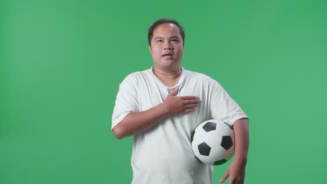축구공을 들고 있는 남자, 흥분