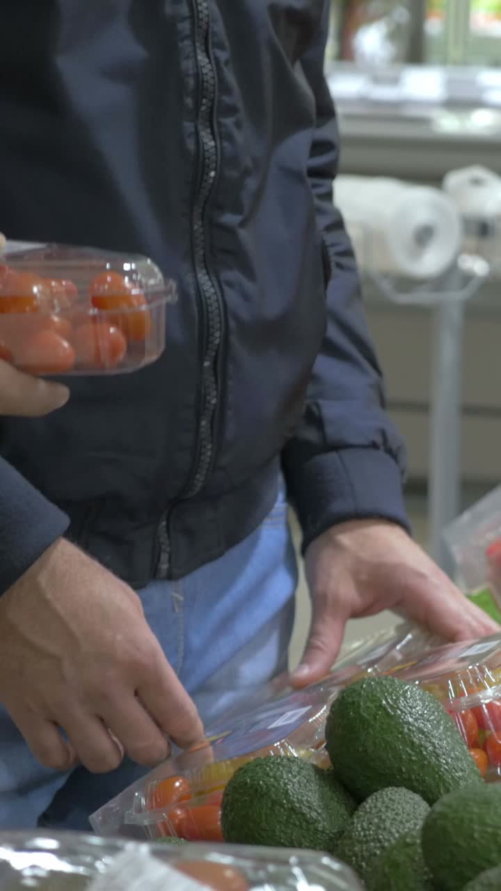 Grocery shopping for fresh produce