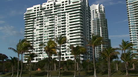 un condominio en miami